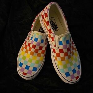 Rainbow Checkered Vans 🌈